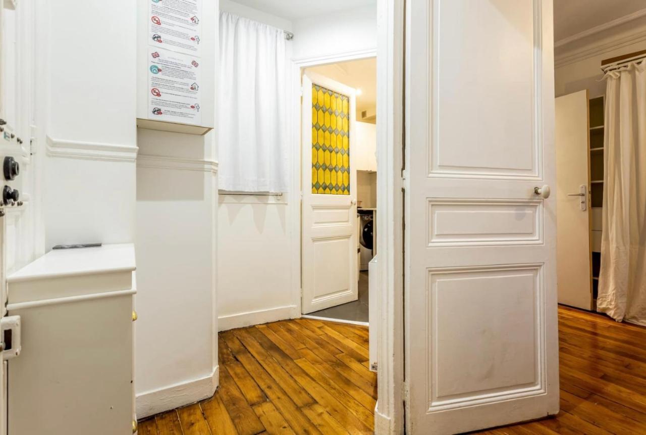 Abbesses - Superbe Appartement Avec Cheminees Париж Экстерьер фото